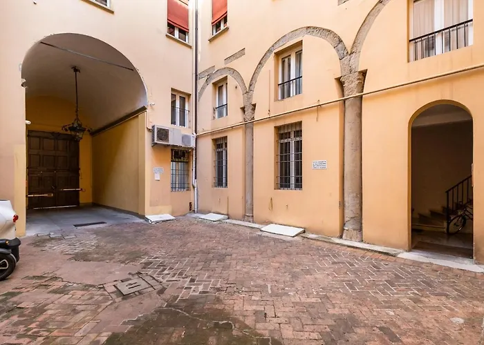 Santo Stefano Design Apartment By Wonderful Italy